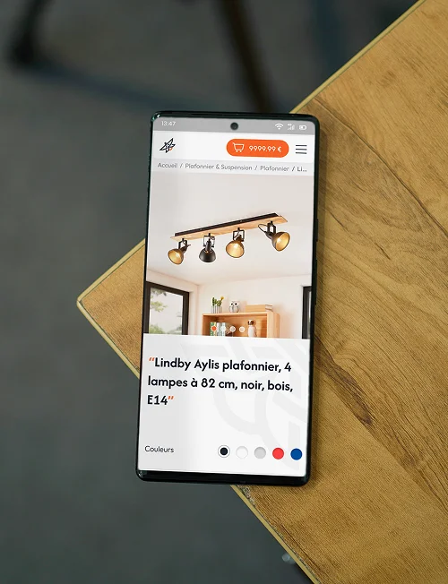 Mockup of Luminâme website on mobile